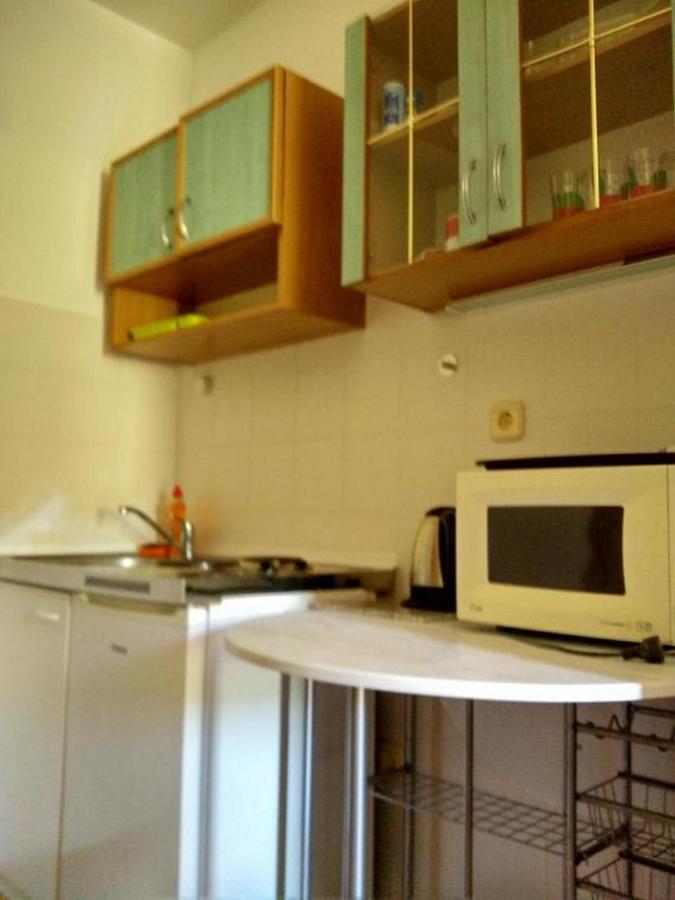 Apartments Vala Vinišće Eksteriør bilde