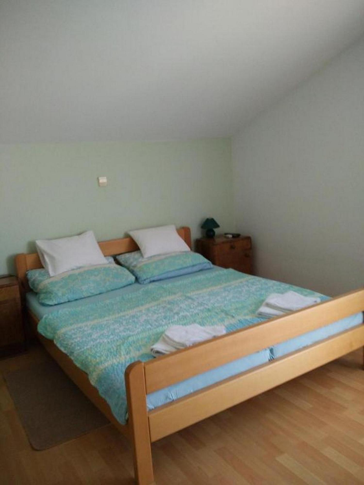 Apartments Vala Vinišće Rom bilde