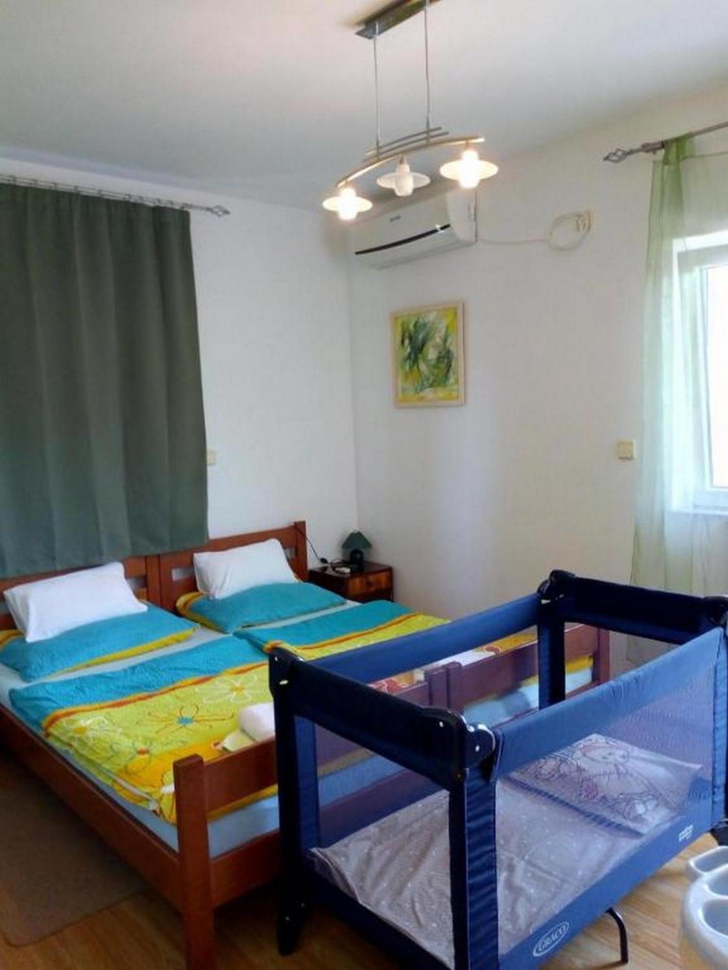 Apartments Vala Vinišće Rom bilde