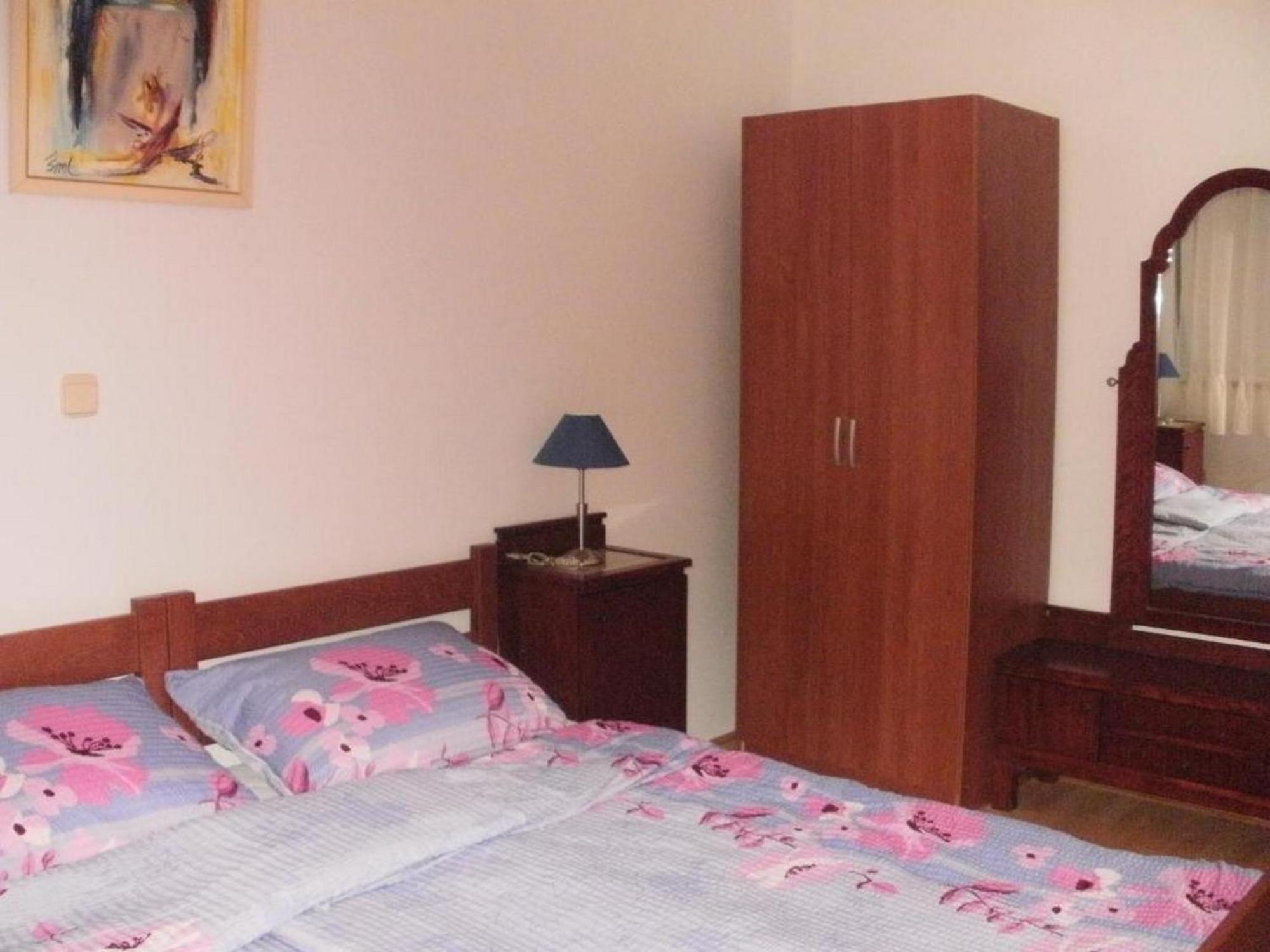 Apartments Vala Vinišće Rom bilde