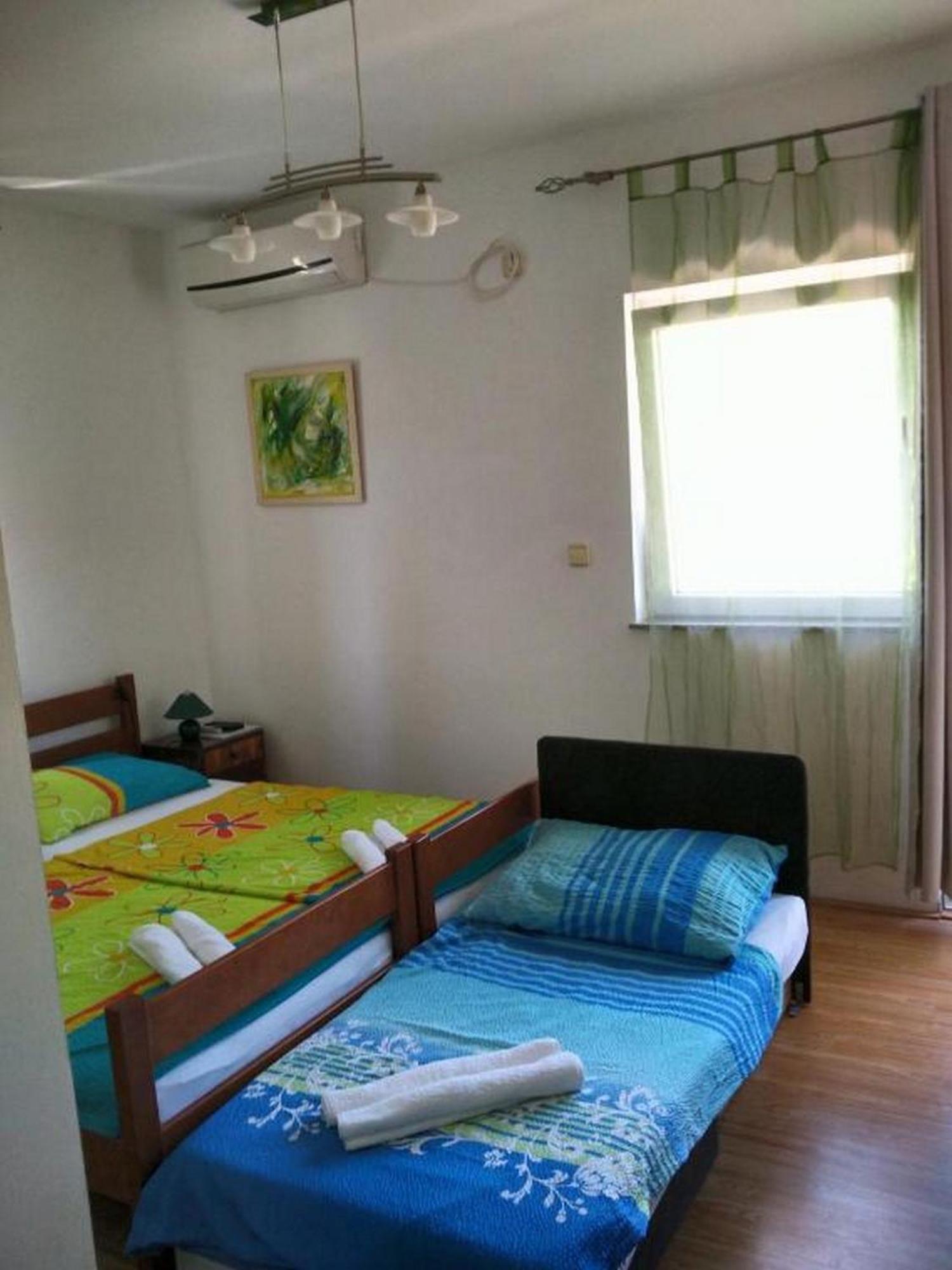 Apartments Vala Vinišće Rom bilde